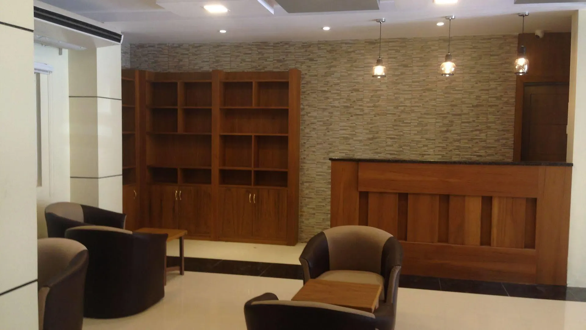 Hotel H Valley Yangon