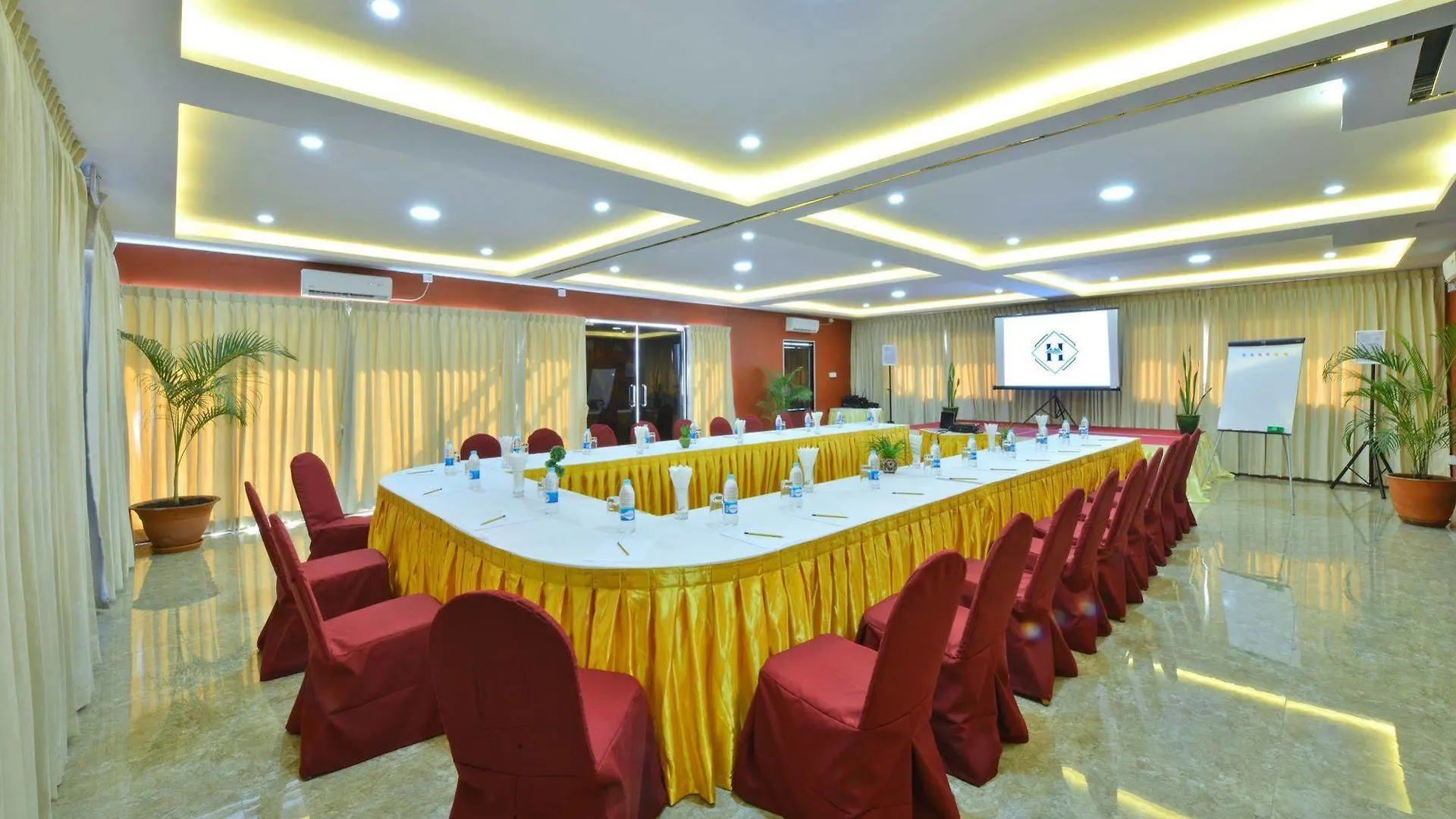 Hotel H Valley Yangon